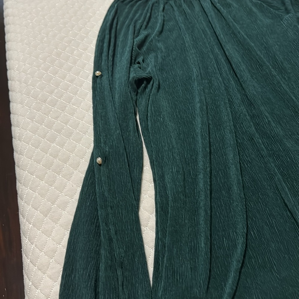 Blouses - Picture 2 of 5